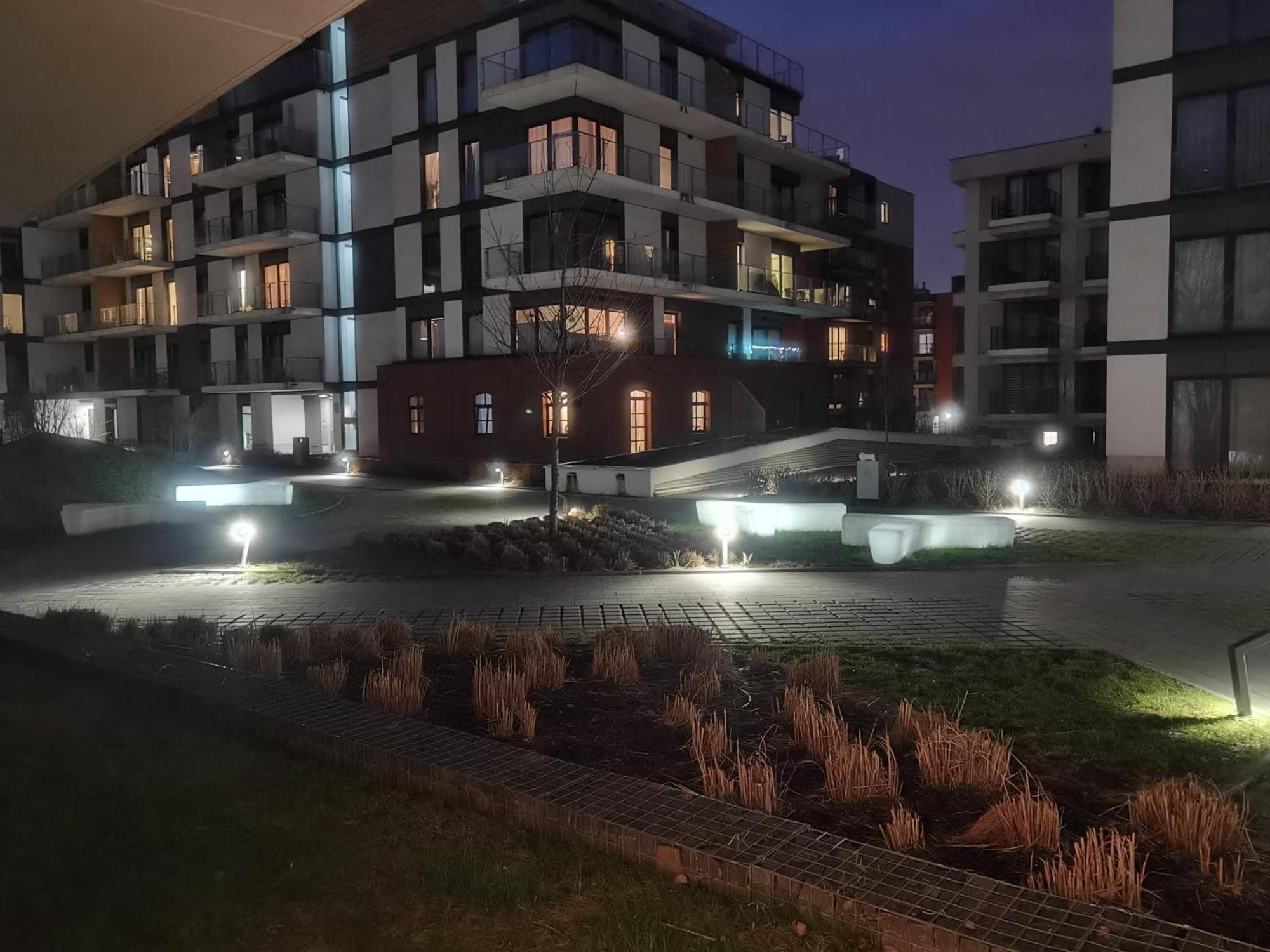 Novum Apartment In The City Center クラクフ エクステリア 写真